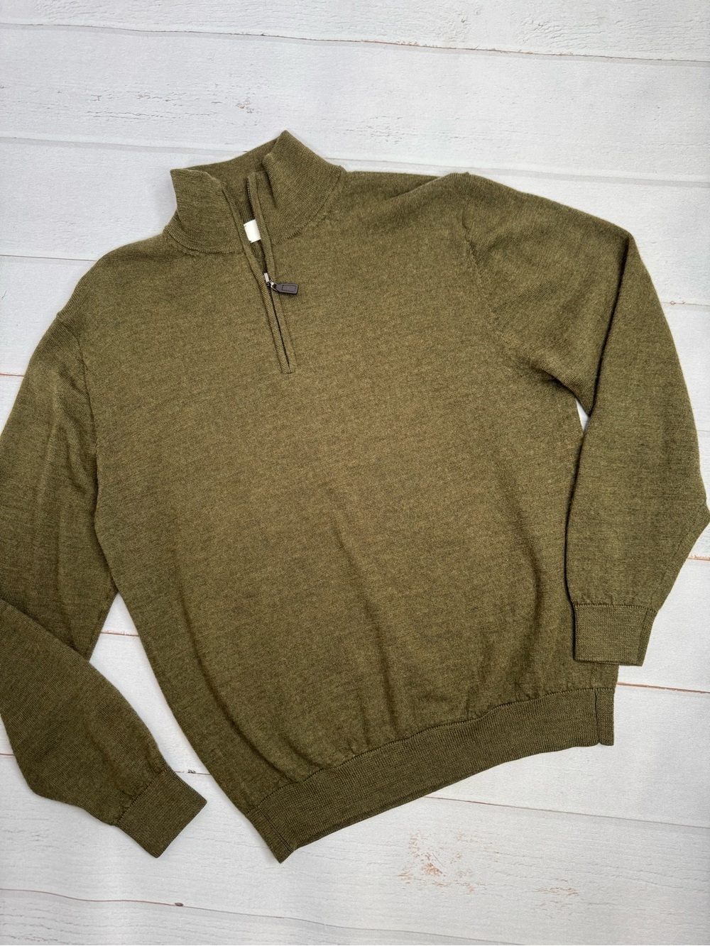 Turnbury Extra Fine Merino Wool Olive Quarter Zip Sweater Size Medium